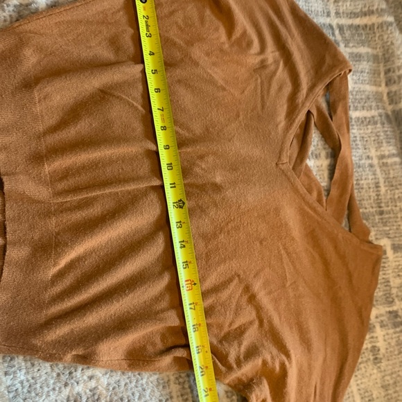 crisscross back brown long sleeve - Picture 6 of 8